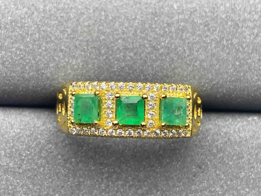 3340 Emerald Ring