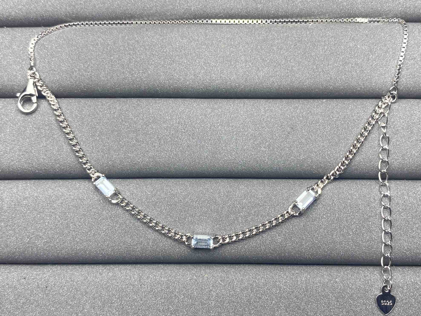 3393 Topaz Necklace