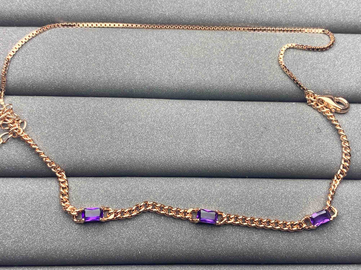 3399 Amethyst Bracelet