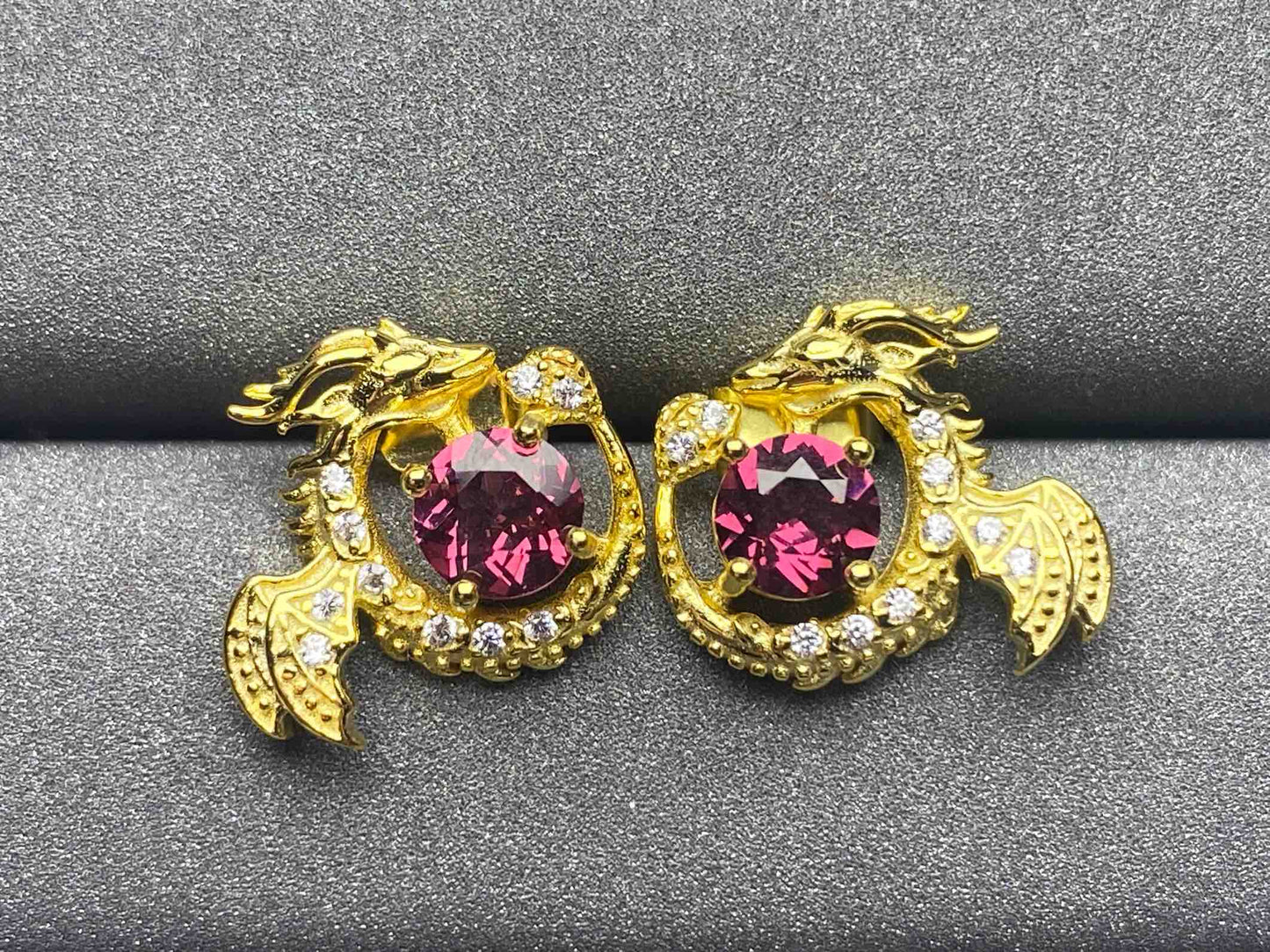 3433 Garnet Earrings