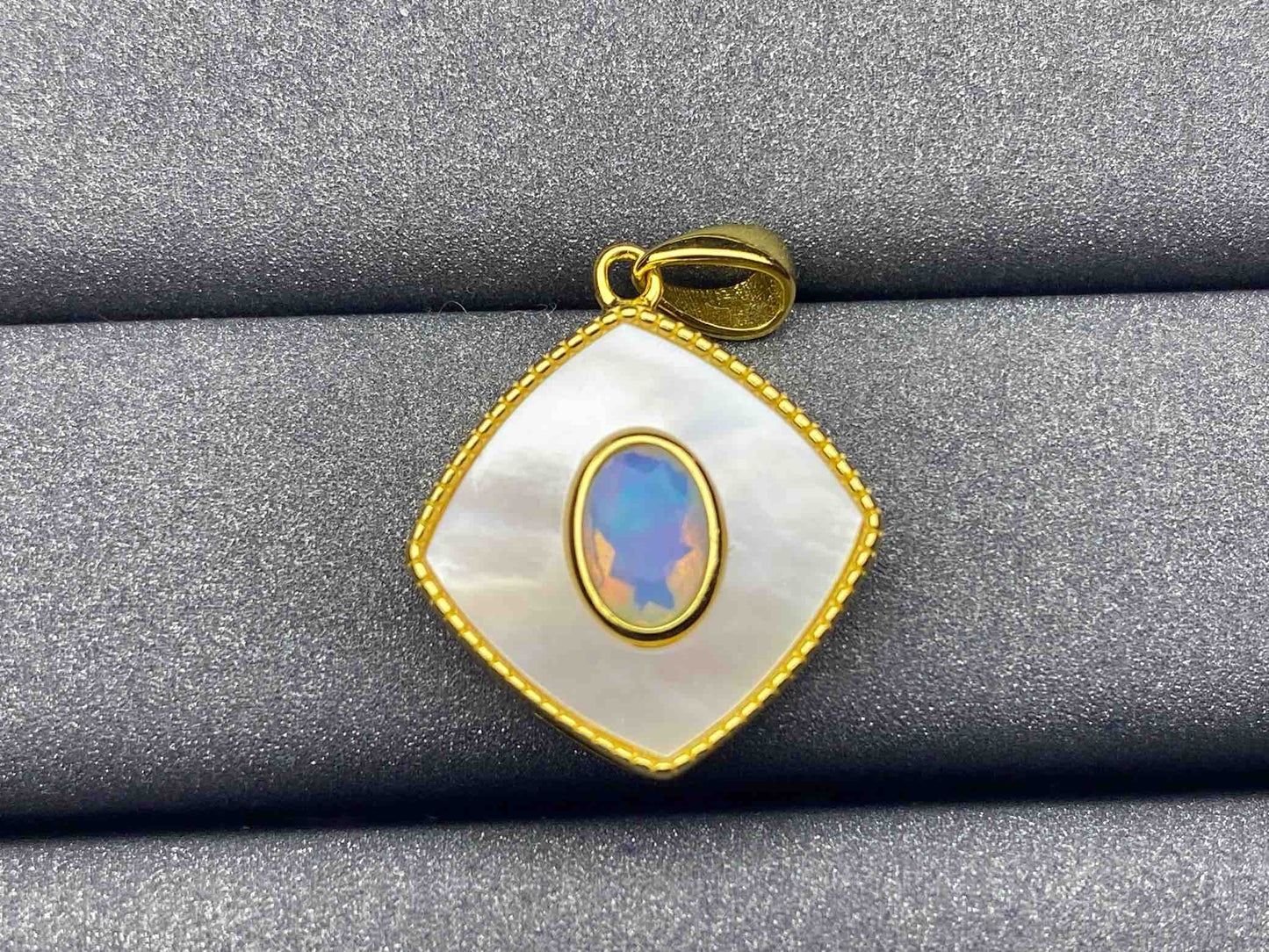 3441 Opal Pendant