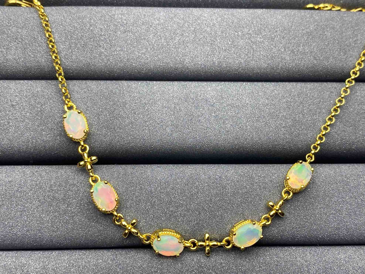 3469 Opal Bracelet
