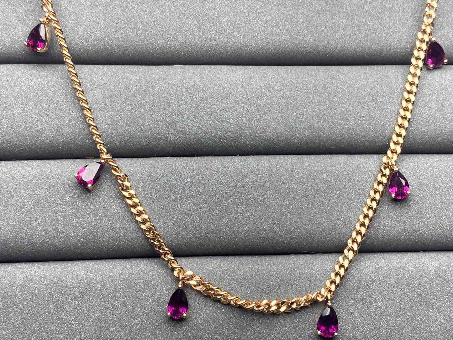 3538 Garnet Necklace