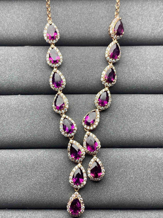 3539 Garnet Necklace