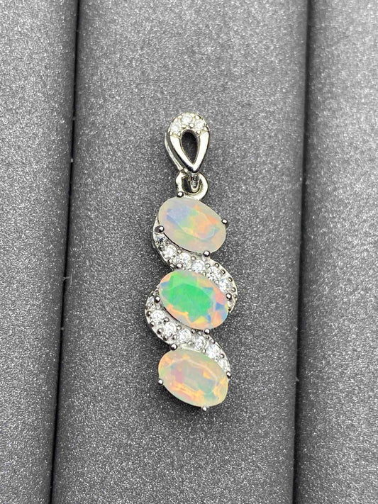 3550 Opal Pendant
