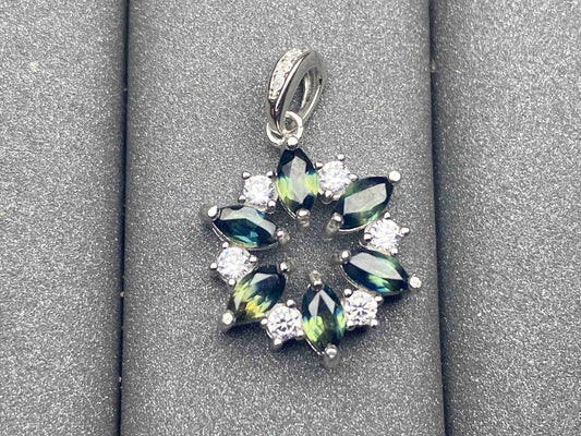 3562 Sapphire Pendant