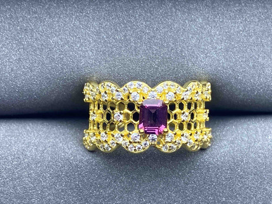 3589 Garnet Ring