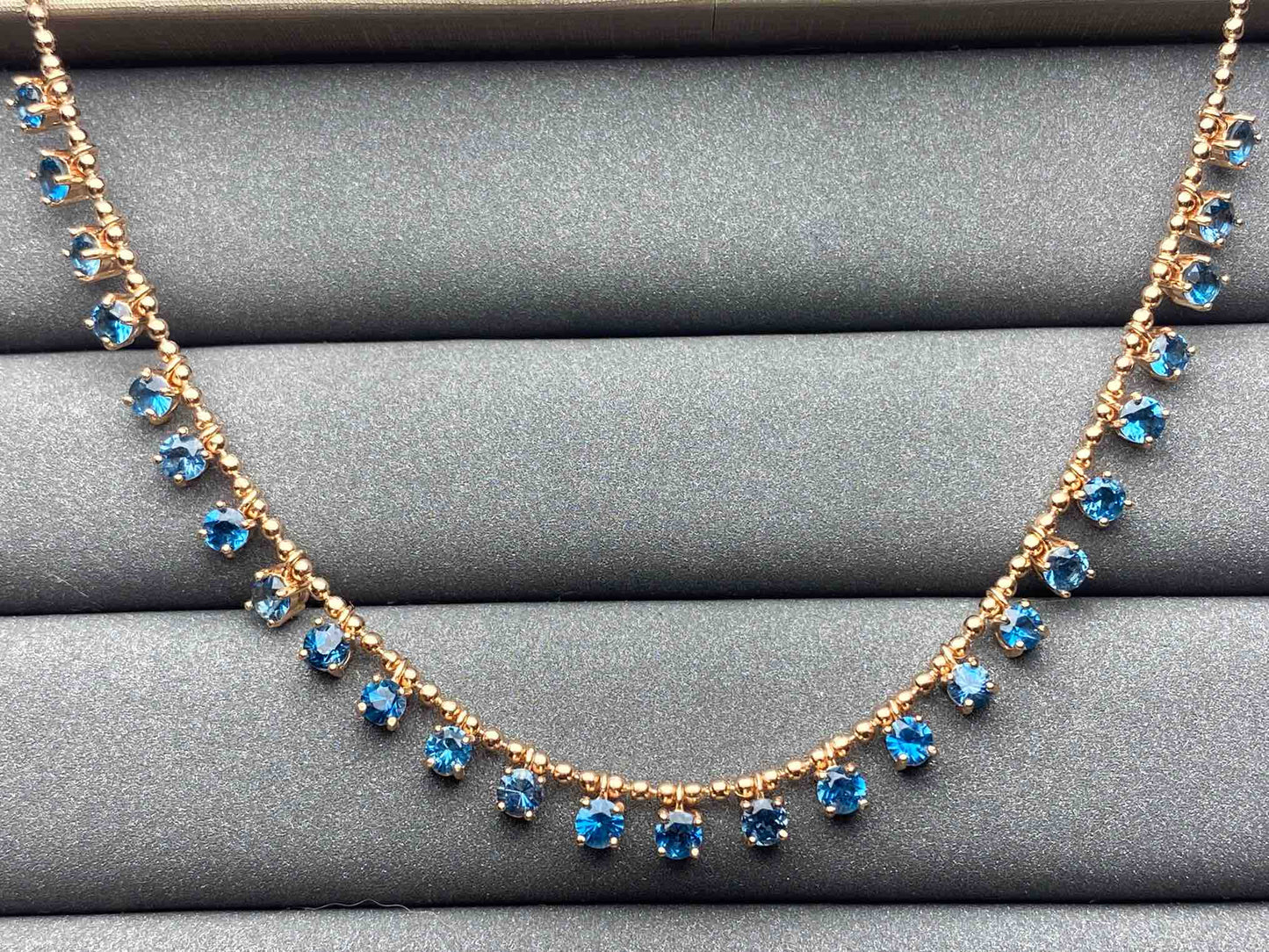 3676 Topaz Necklace