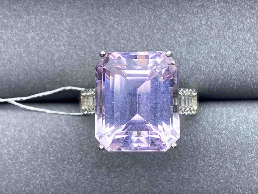 3677 kunzite Ring