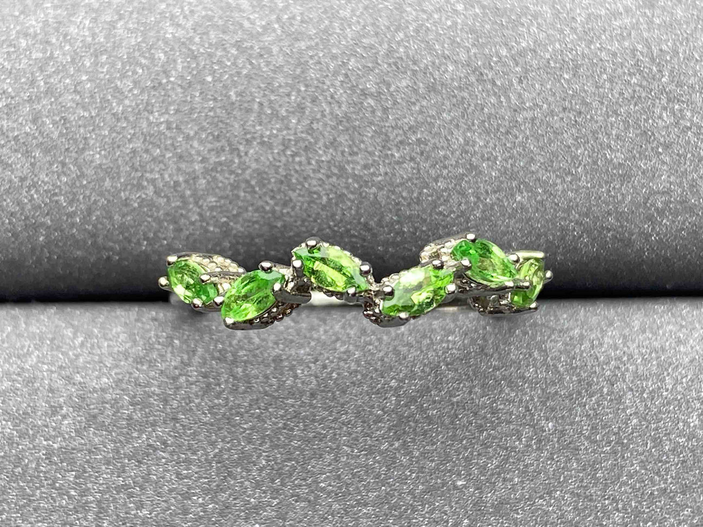 3702 Tsavorite Ring