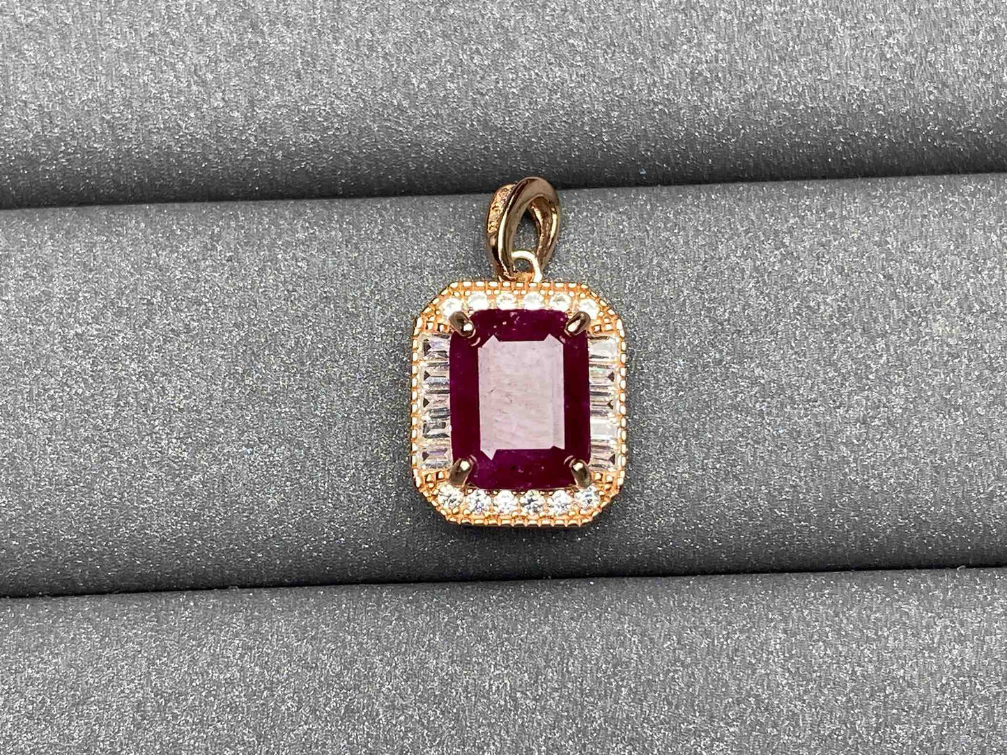3775 Ruby Pendant