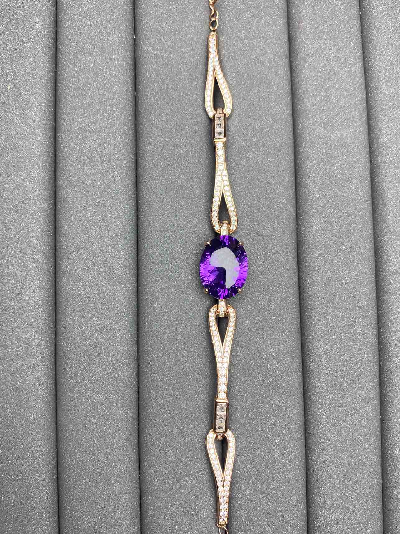 3955 Amethyst Bracelet