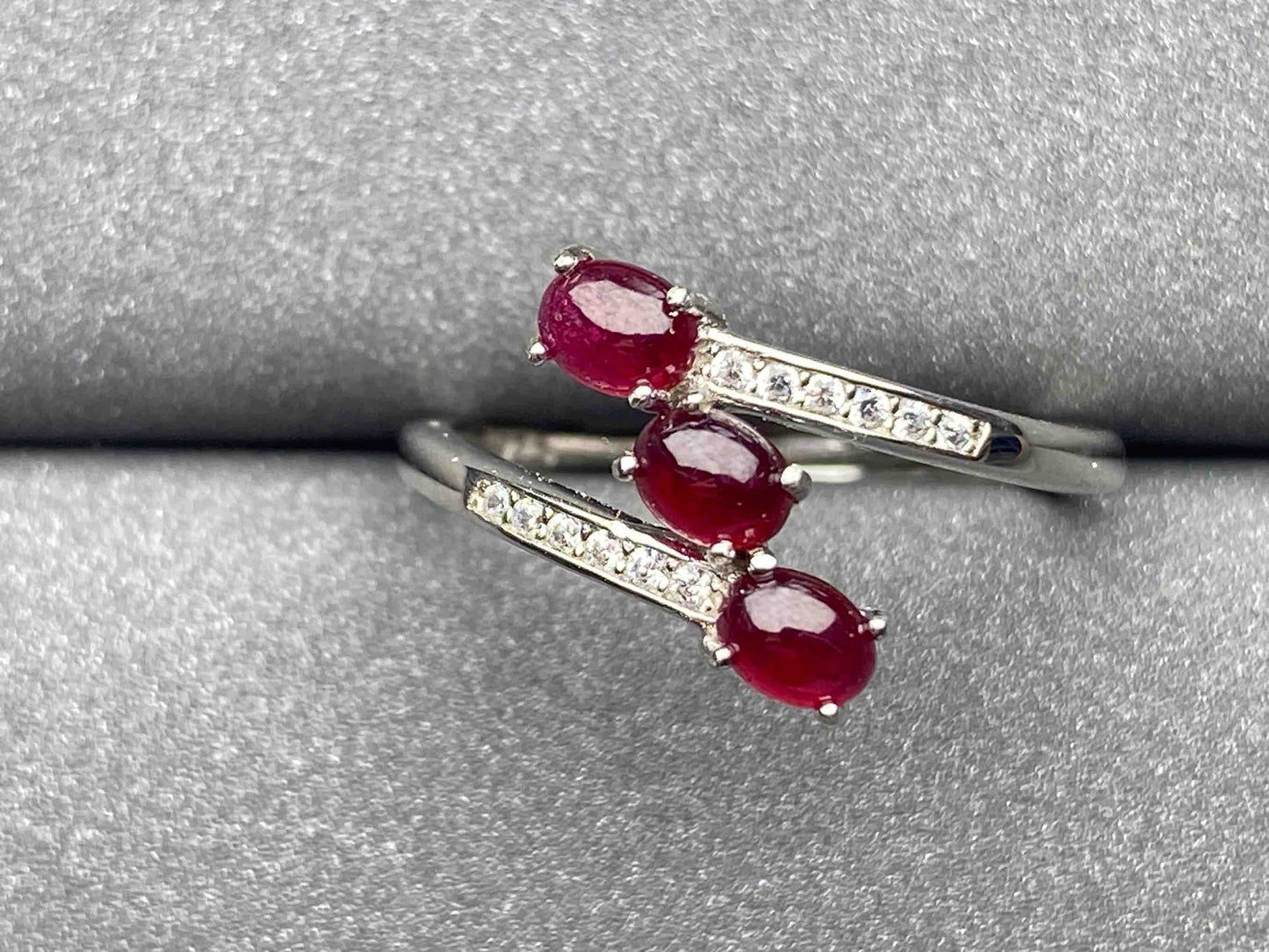 3966 Ruby Ring