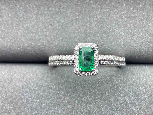3969 Emerald Ring