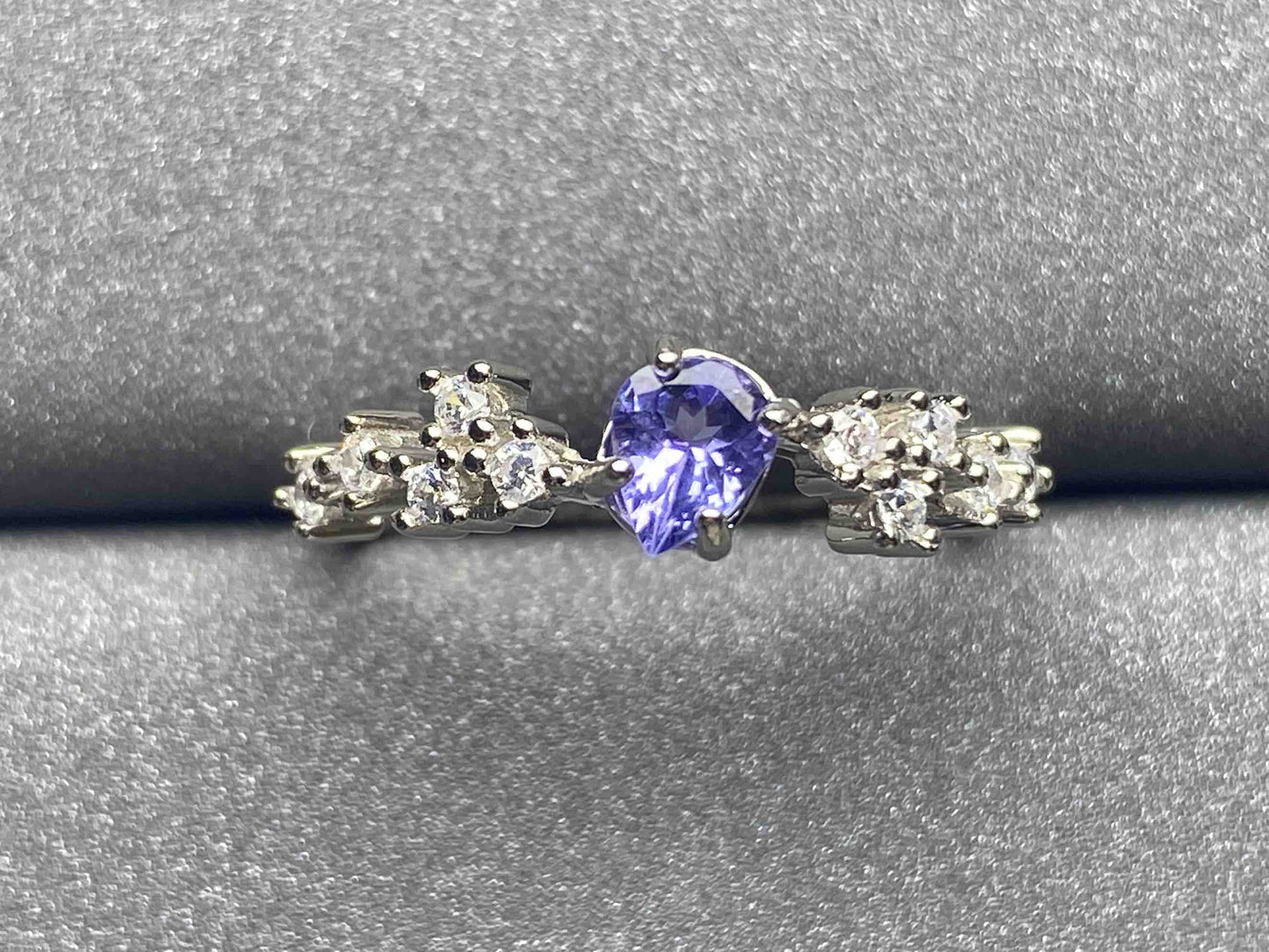 2810 Tanzanite Ring