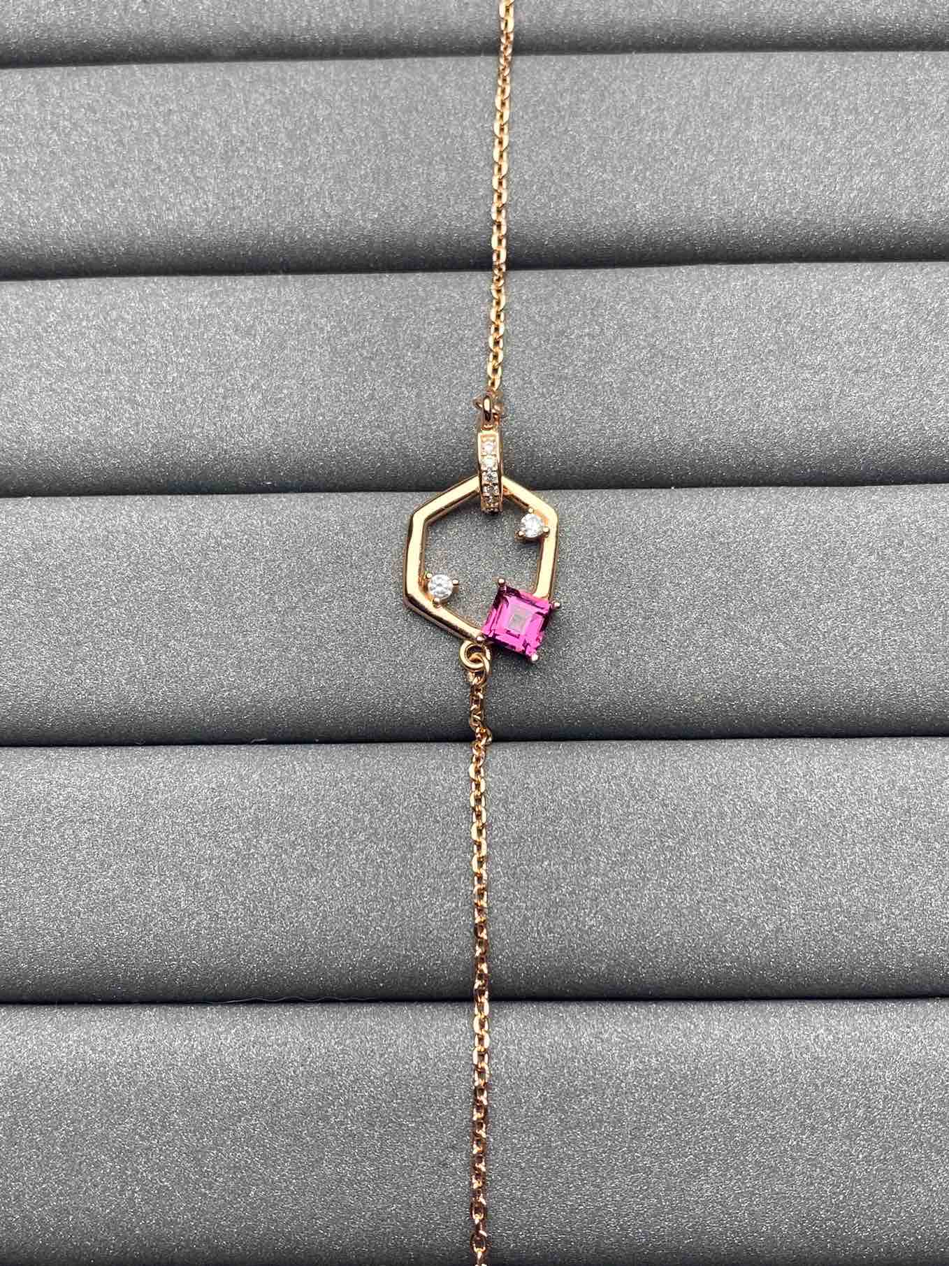 2926 Garnet Bracelet