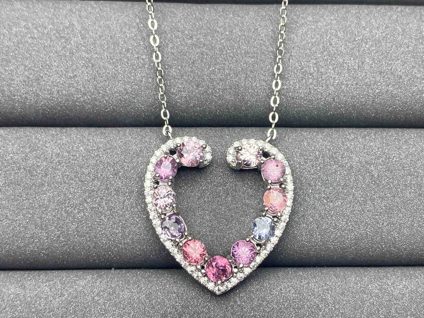 4007 Spinel Necklace