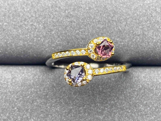 4037 Spinel Ring