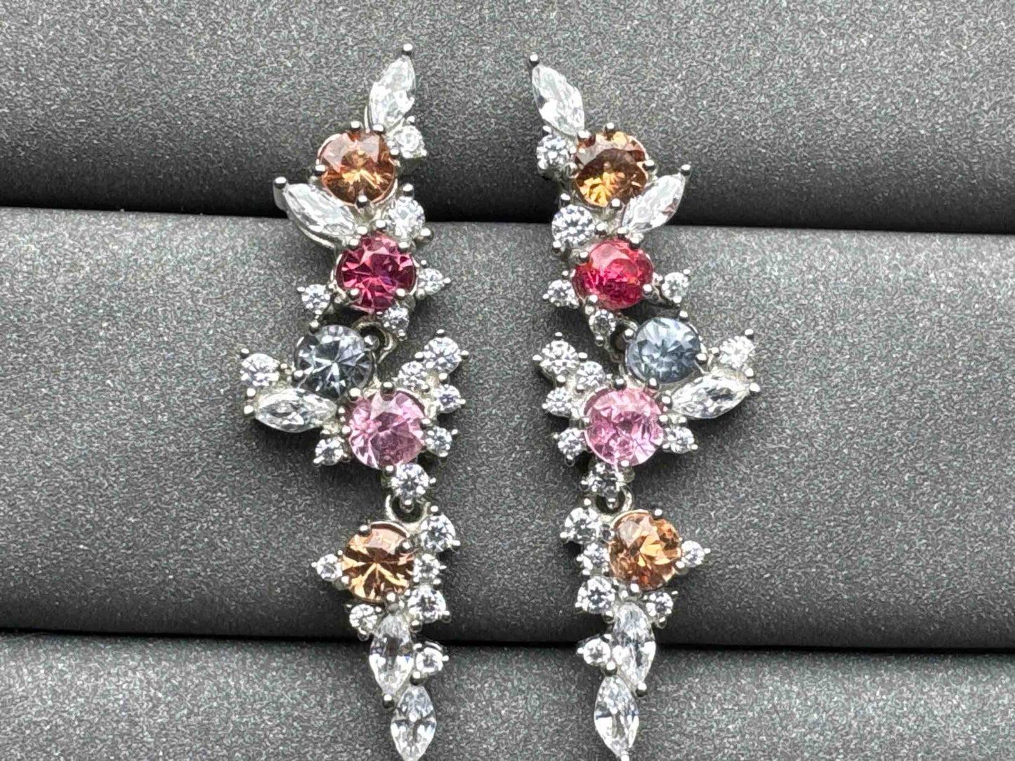 4070 Spinel Earrings
