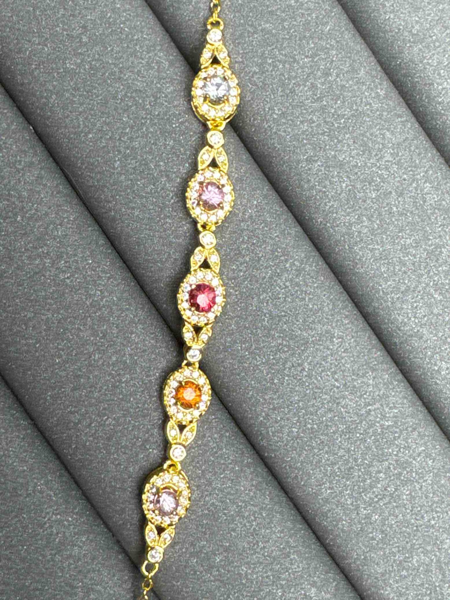 4100 Spinel Bracelet