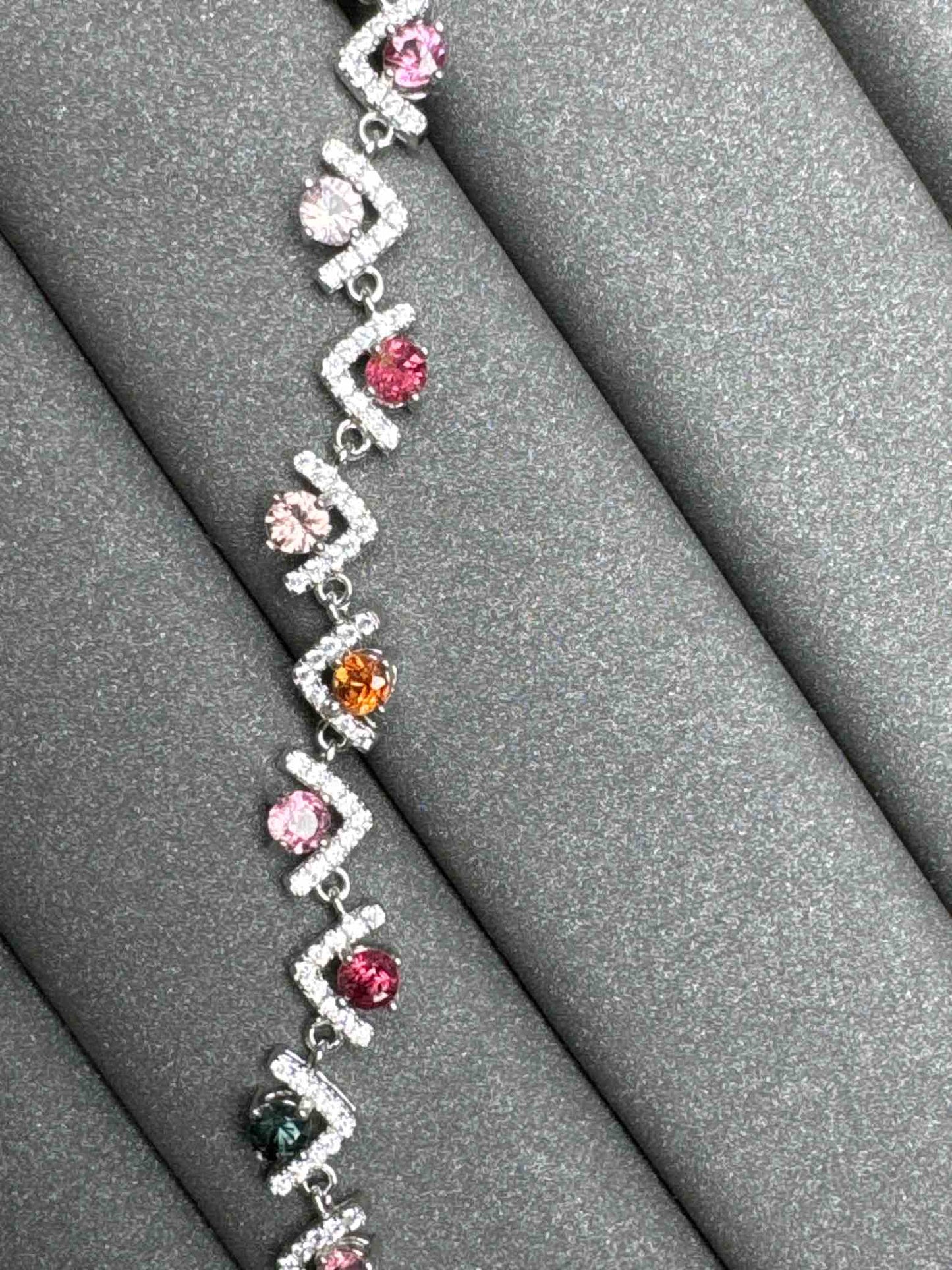 4114 Spinel Bracelet