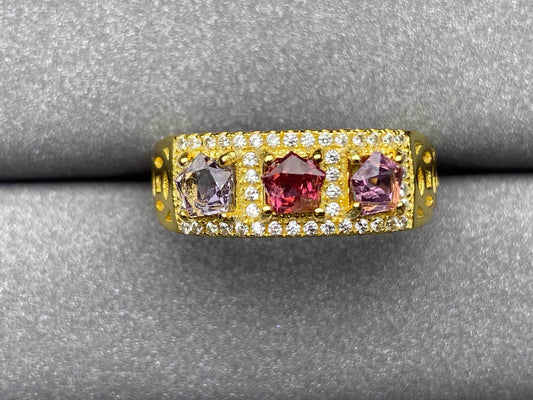 4167 Spinel Ring