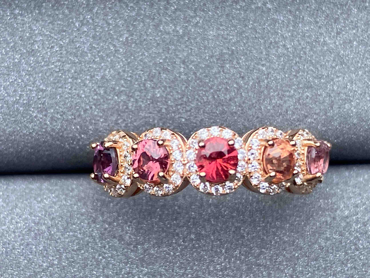 4190 Spinel Ring