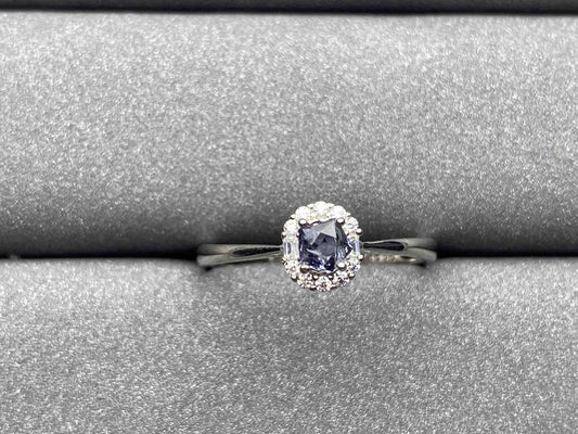 4251 Spinel Ring