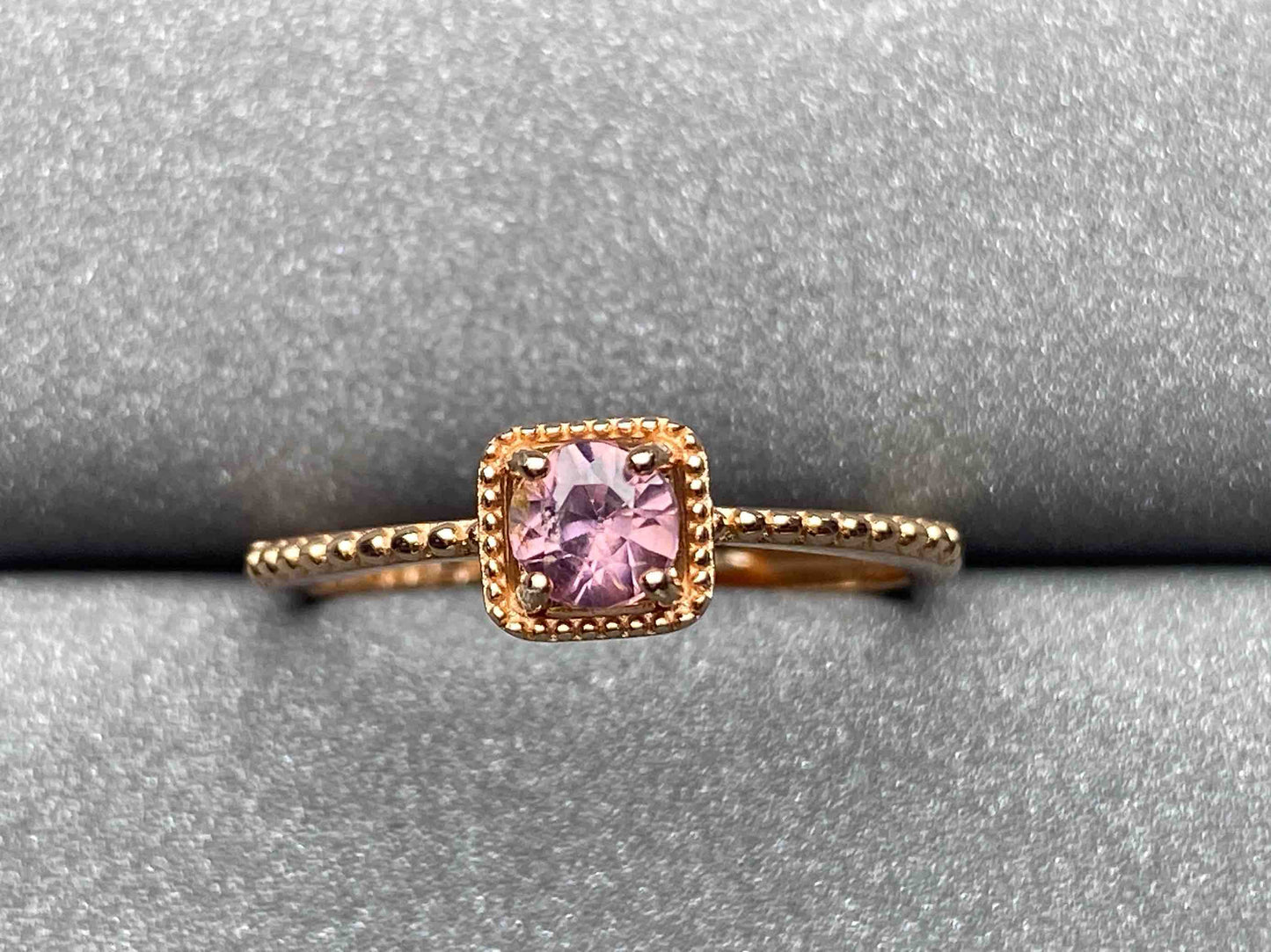 4252 Spinel Ring