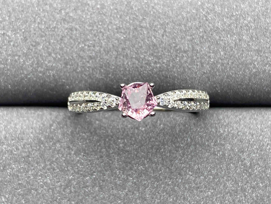 4267 Spinel Ring