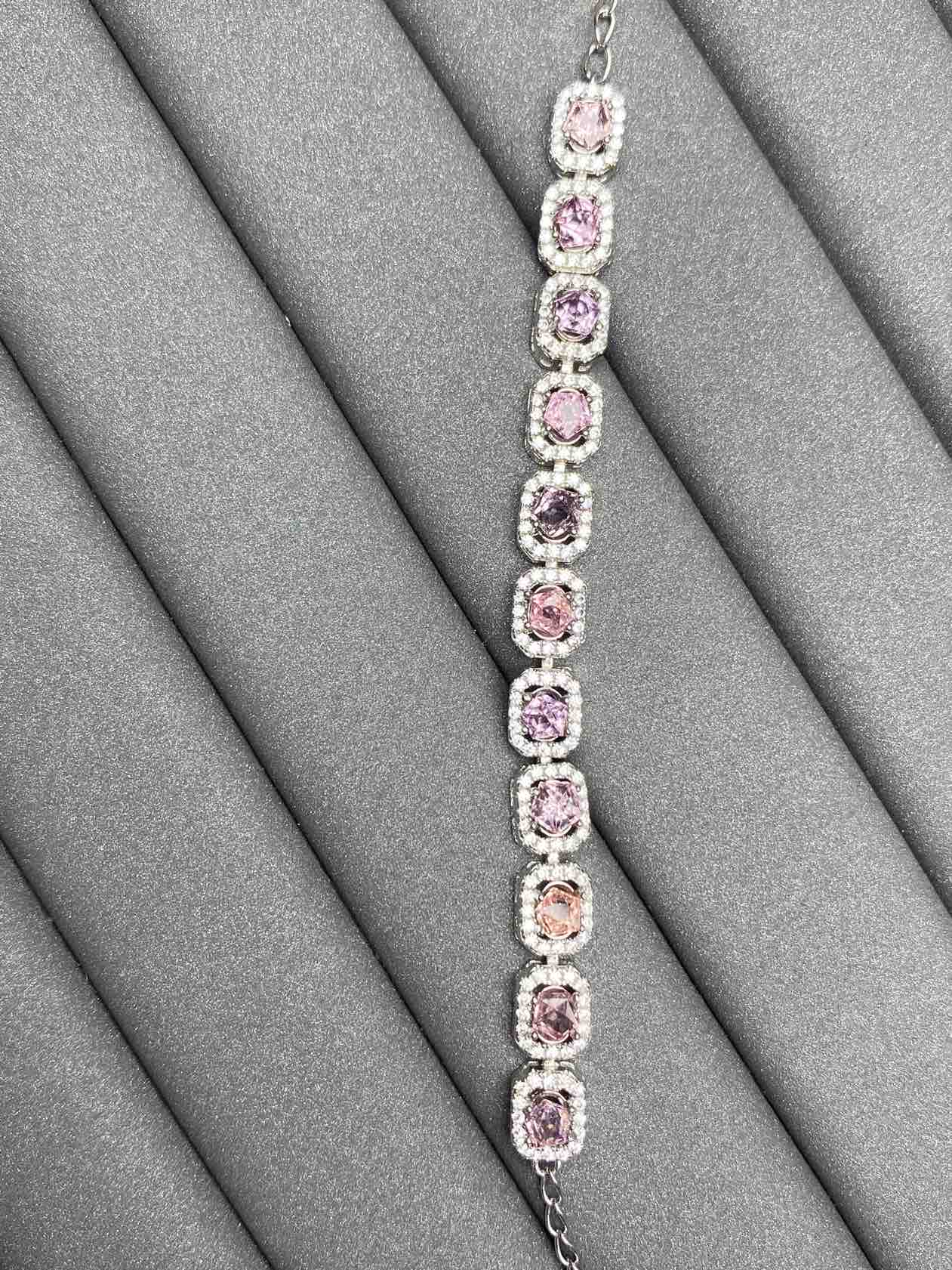 4270 Spinel Bracelet