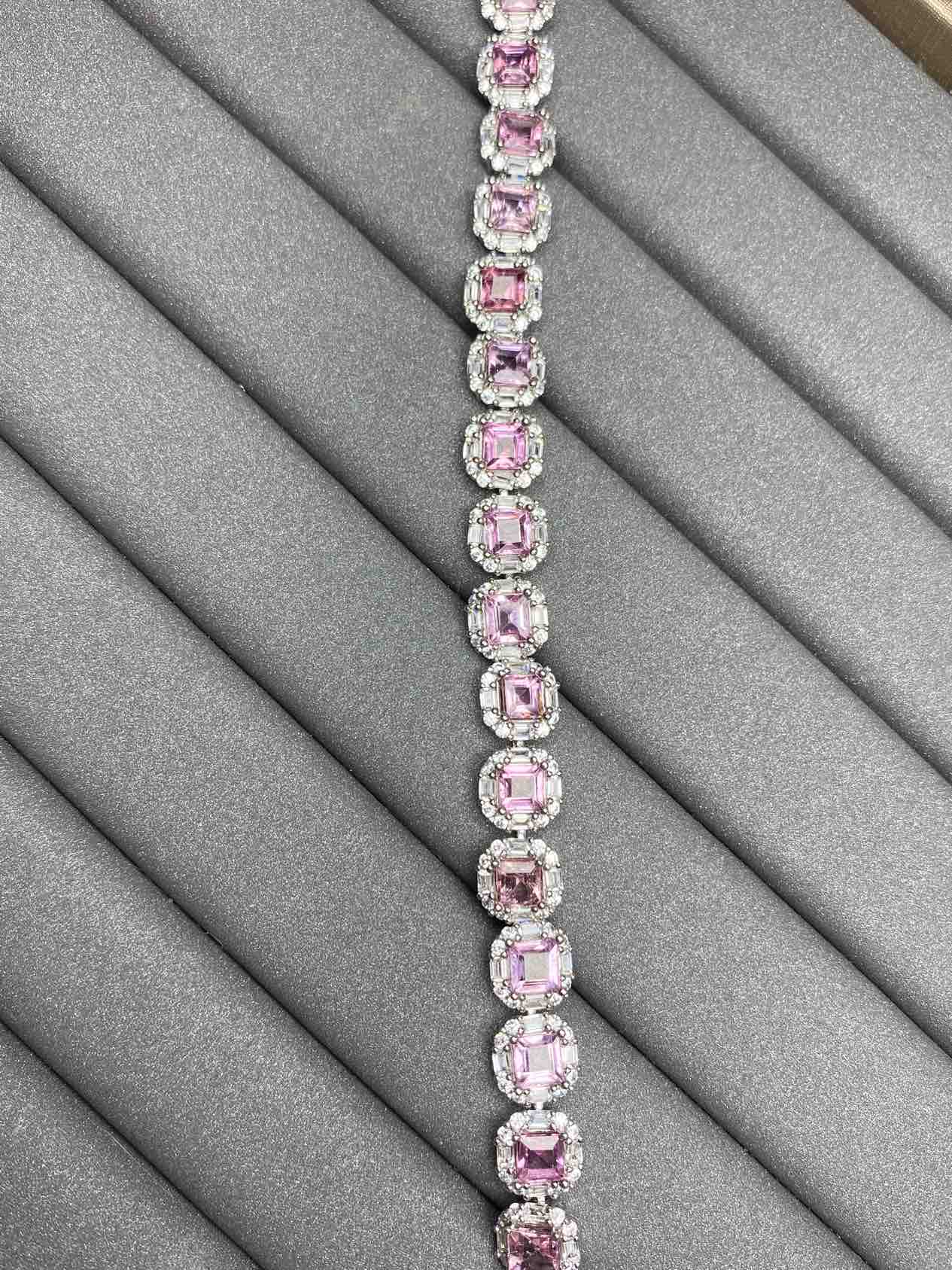 4277 Spinel Bracelet