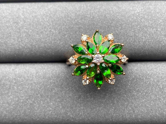 4325 Tsavorite Ring