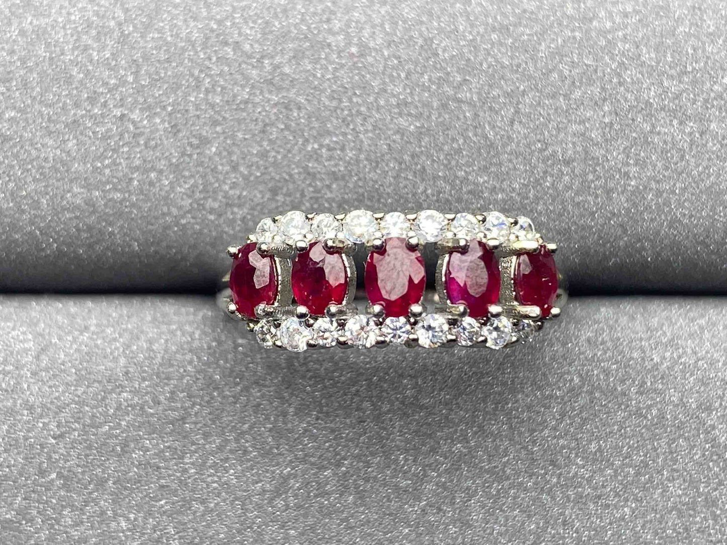 4372 Ruby Ring