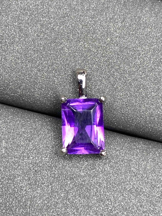 4477 Amethyst Pendant