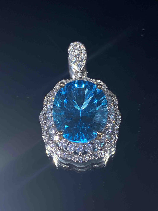 4566 Topaz Pendant