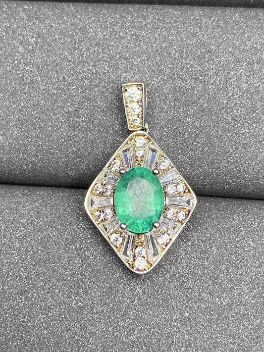 4638 Emerald Pendant
