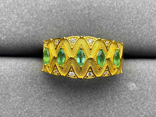 4646 Emerald Ring