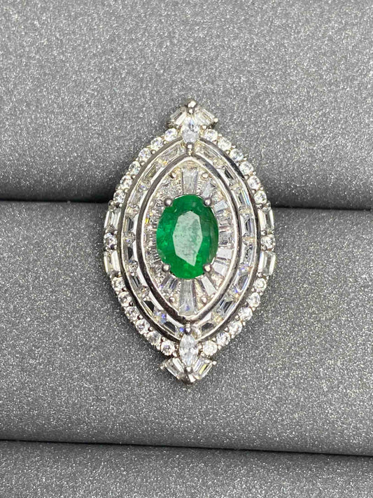 4649 Emerald Pendant