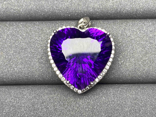 4674 Amethyst Pendant