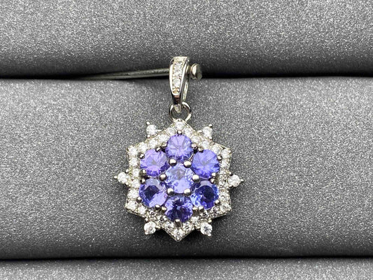 4683 Tanzanite Pendant