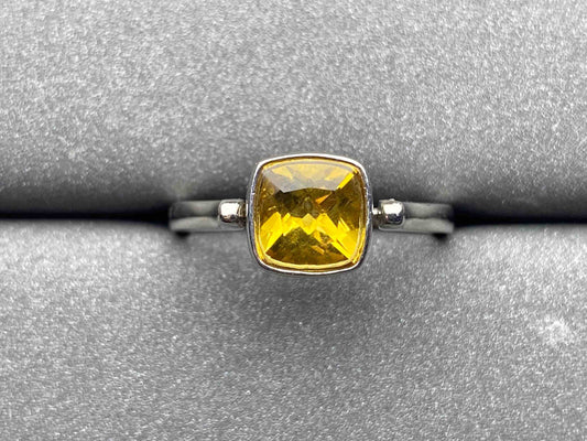 4688 Citrine Ring