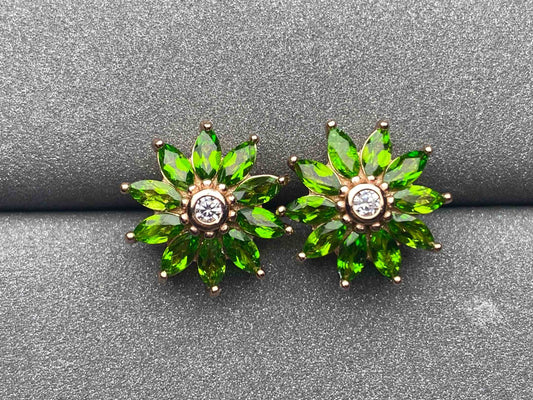 4726 Diopside Earrings