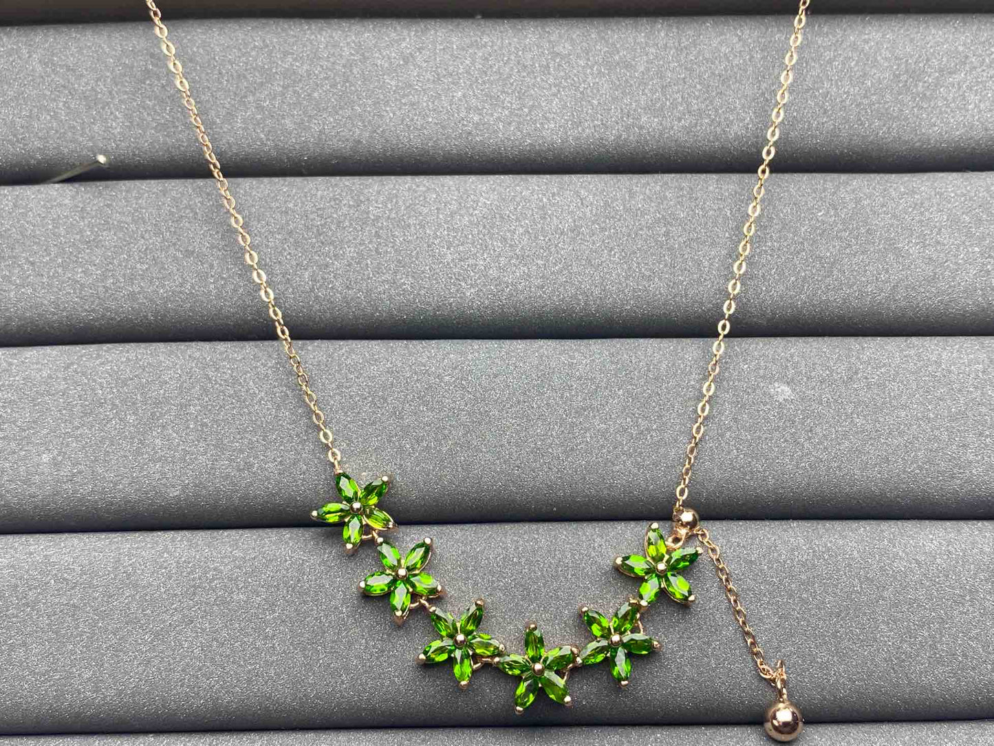 4733 Diopside Necklace