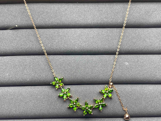 4733 Diopside Necklace