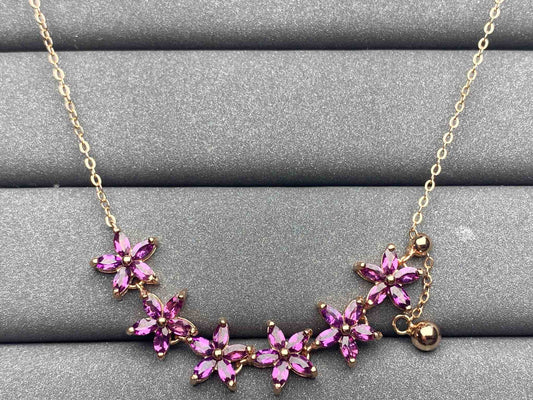 4735 Garnet Necklace