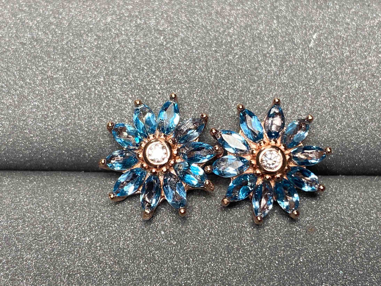 4739 Topaz Earrings