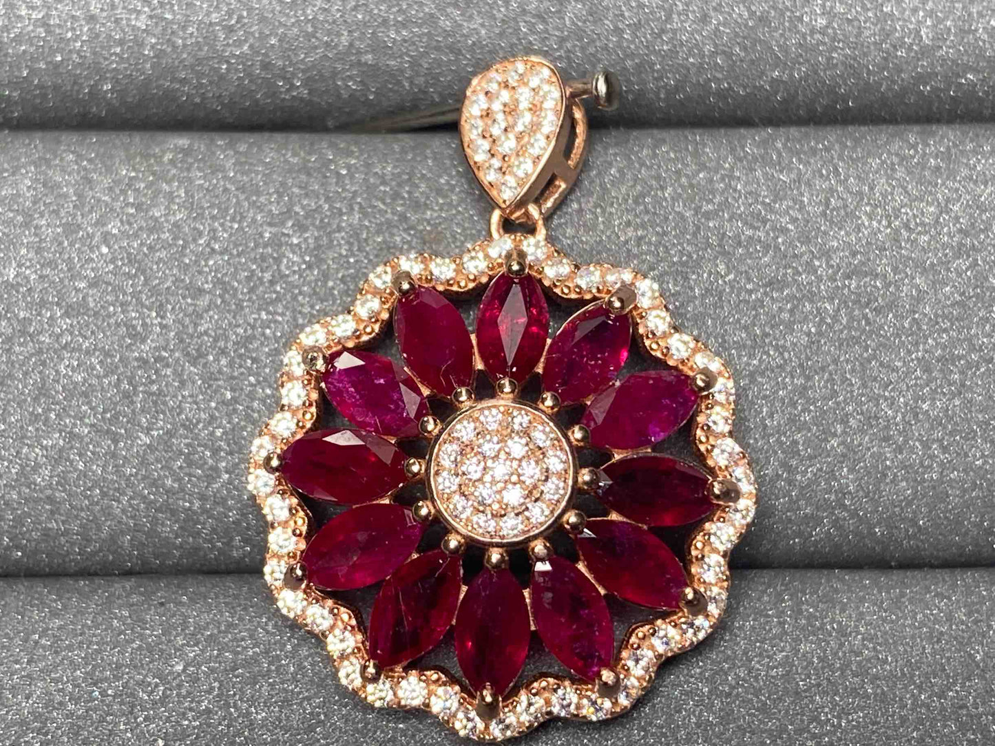 4761 Ruby Pendant