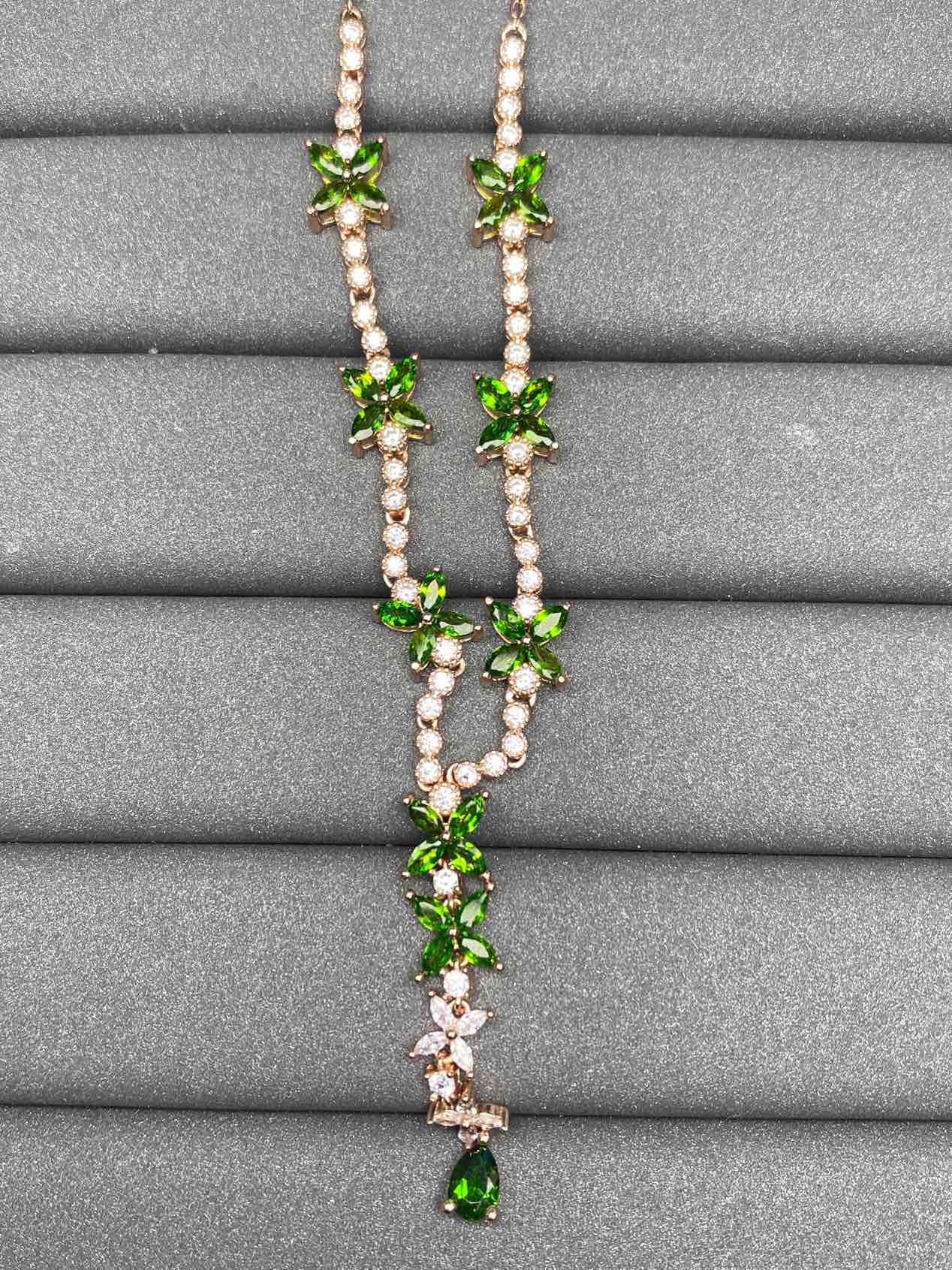 4787 Diopside Necklace