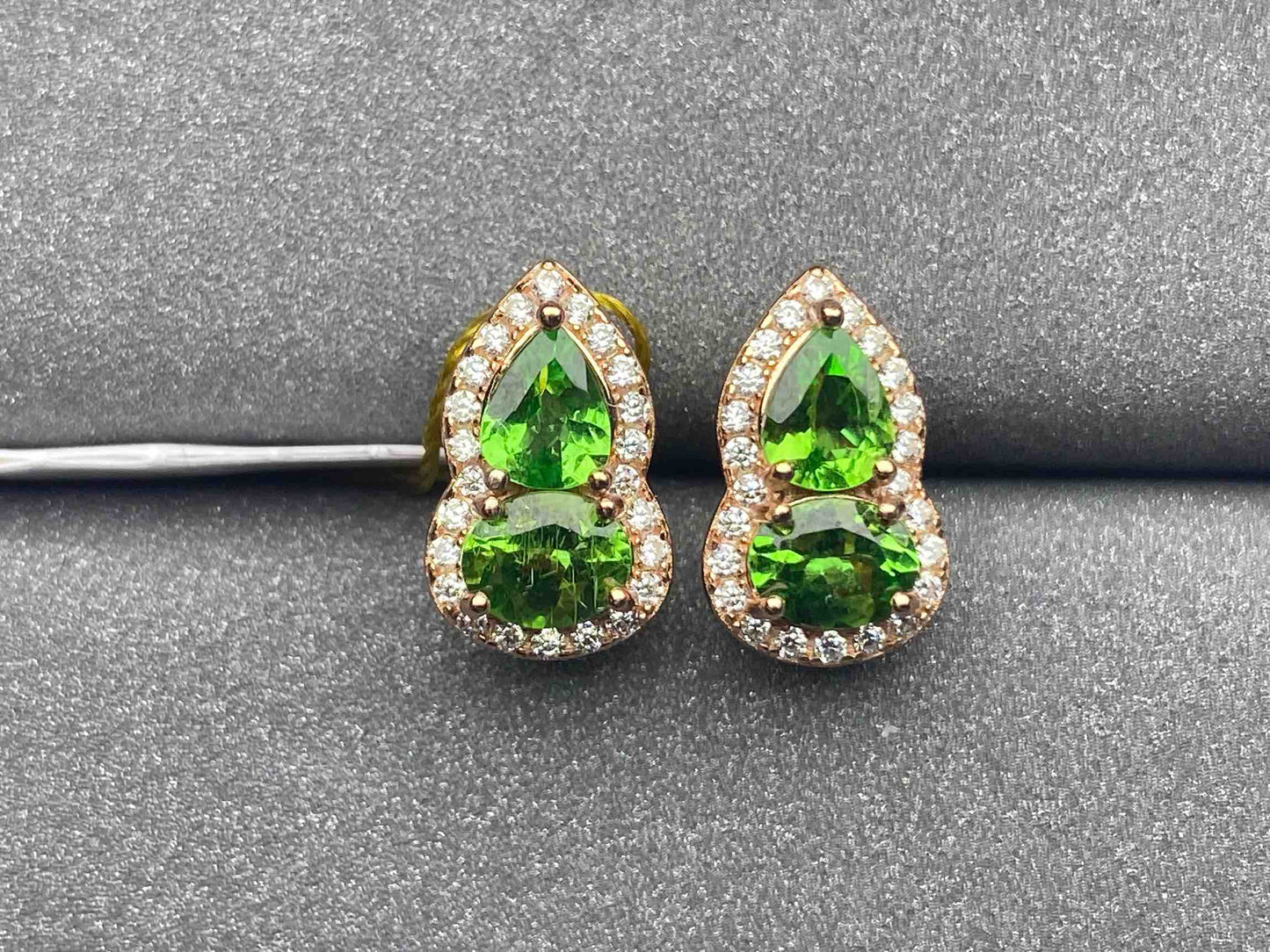 4999 Tsavorite Earrings